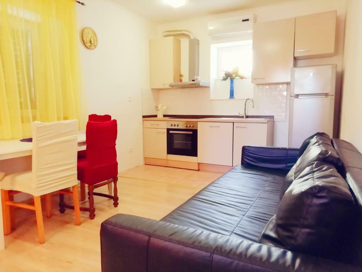 Apartment Bruno-Centre Of シベニク エクステリア 写真